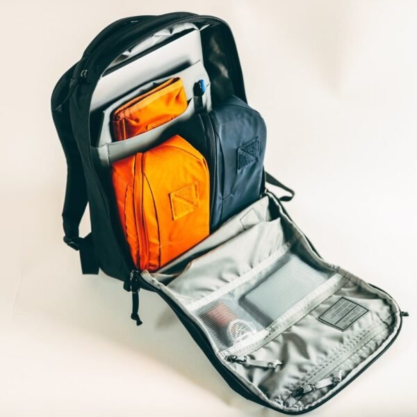 Panel Loader Classic 20L Backpack – Versatile Everyday Bag - Image 3